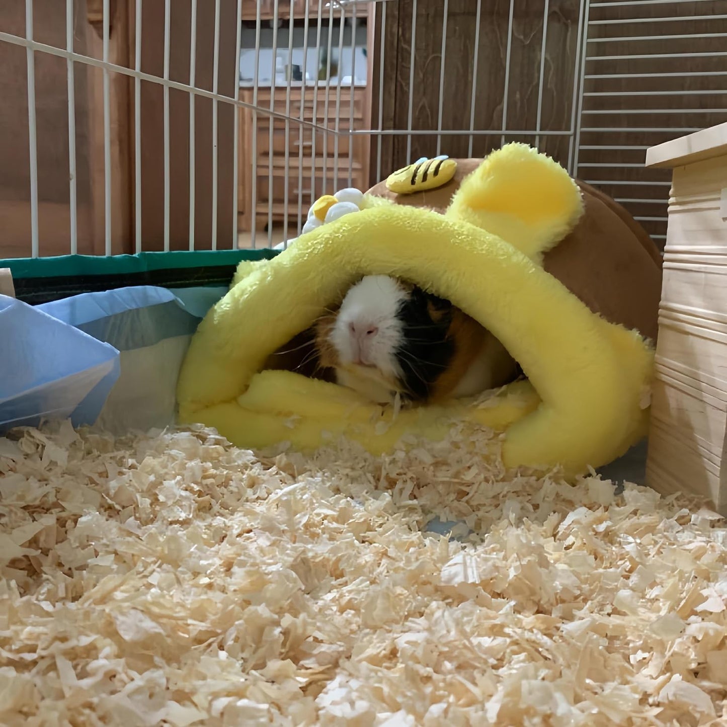 Rabbit Guinea Pig Snuggle Sack Fleece Bed for Cage Small Animal Hamster Chinchilla Bed House for Squirrel Rat (L, Yellow Bee)